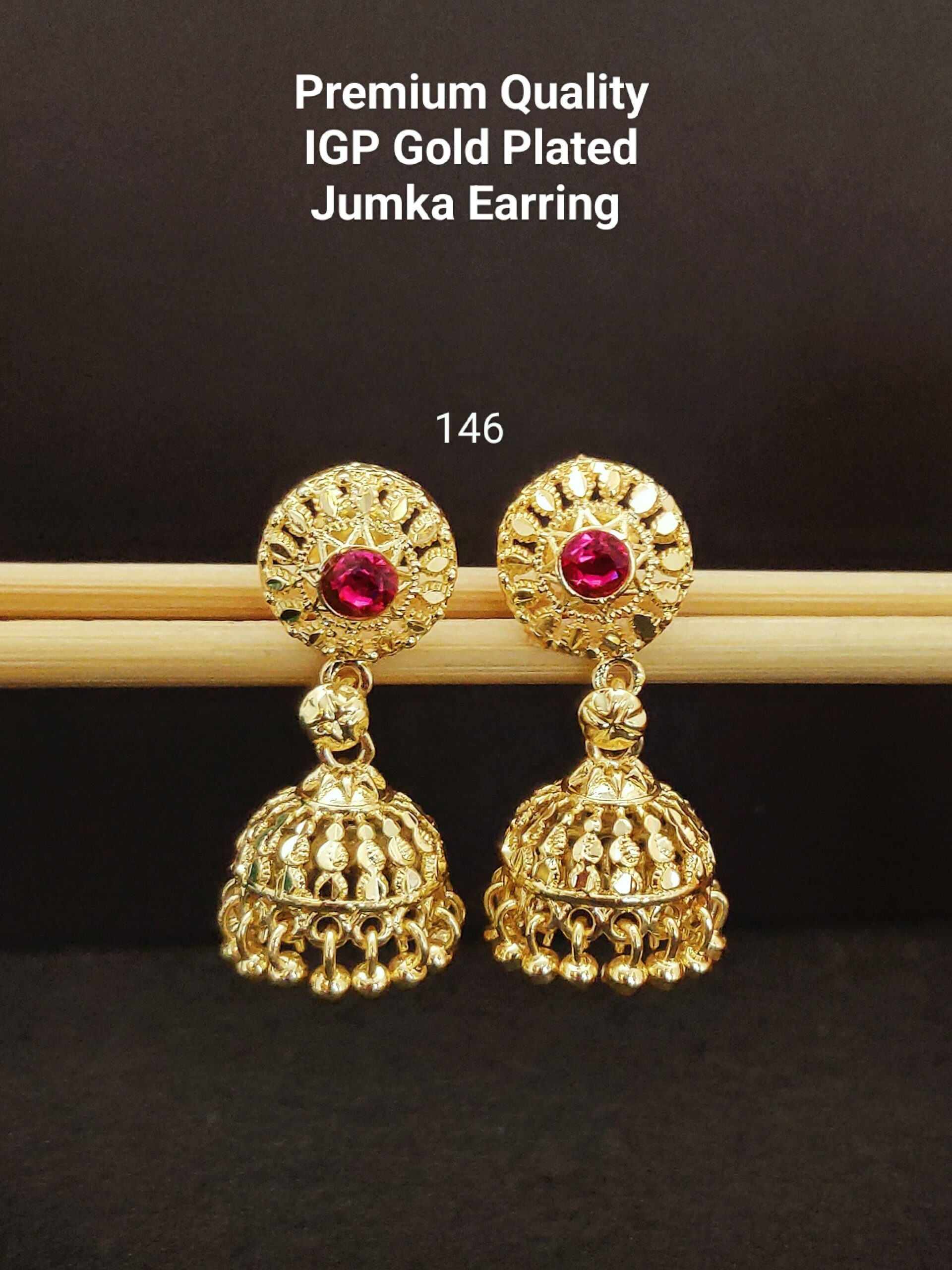 Gold forming jhumki